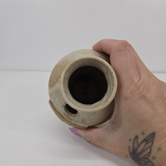 Small Vintage Ceramic m&m JAR Beige Tan Ash Glazed Pottery Vessel Vase W/ Hole - Picture 14 of 17